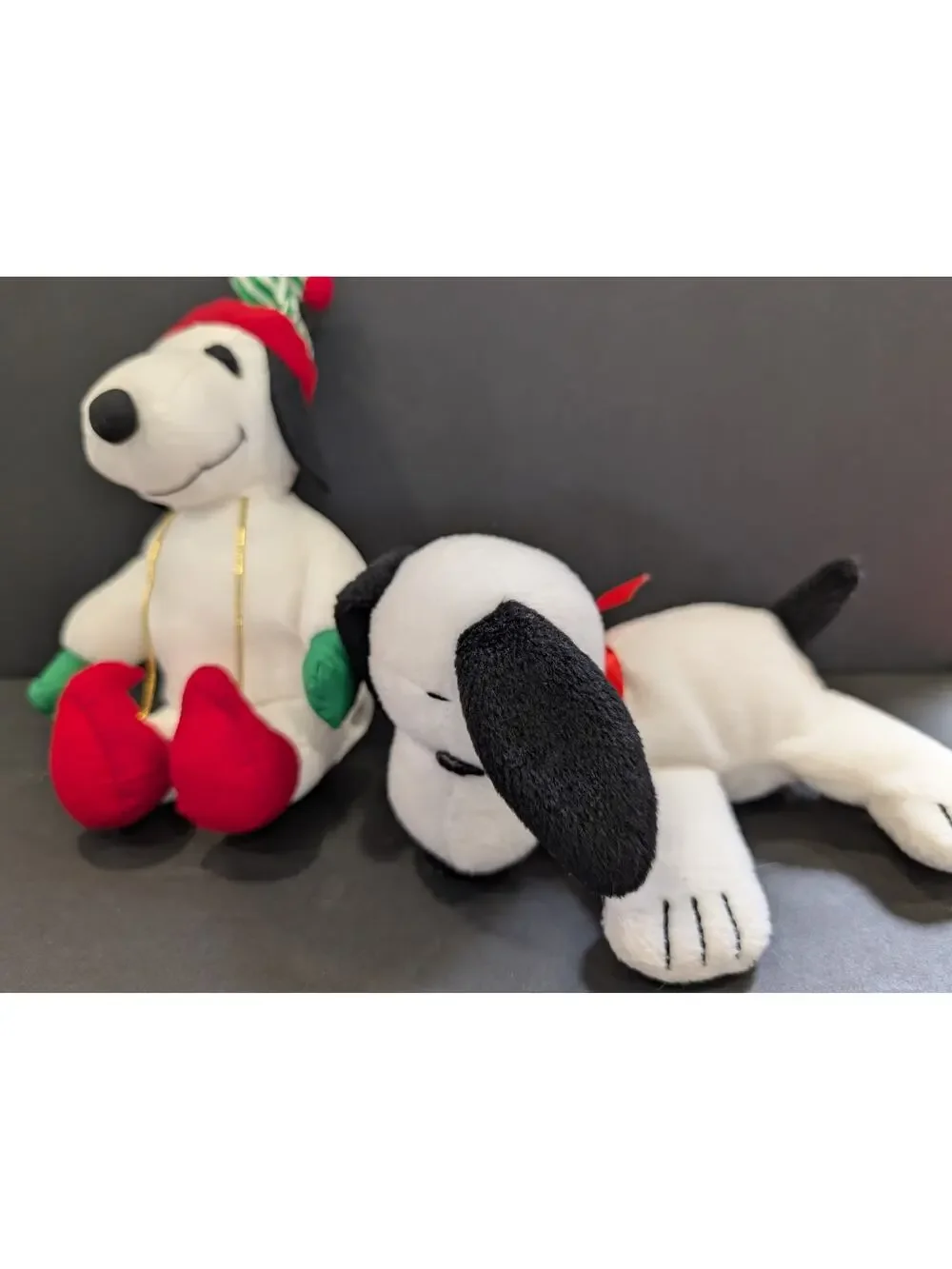 2 Peanuts Snoopy Small Holiday Elf Nylon And Plush‎ Stuffed Animasl 6